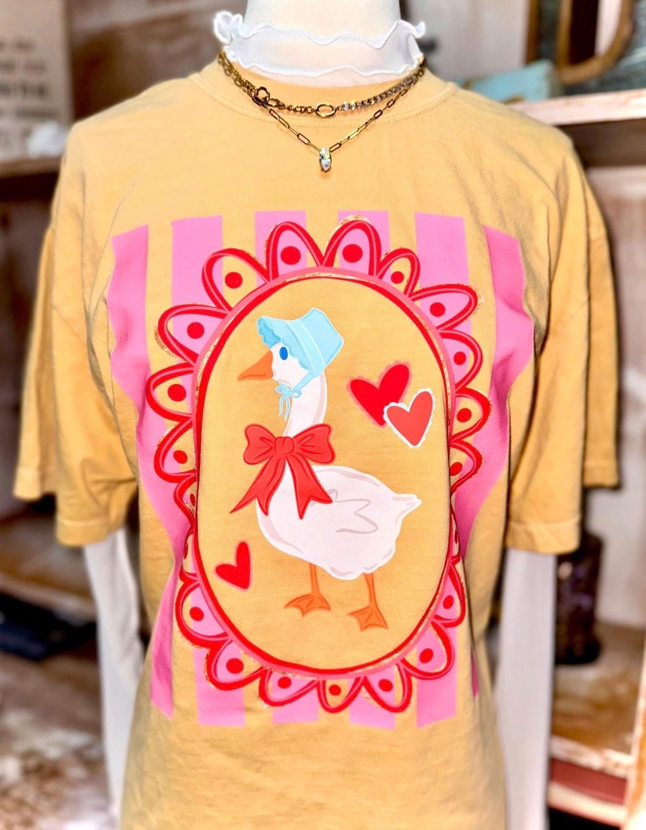 Geese Love Comfort colors tee